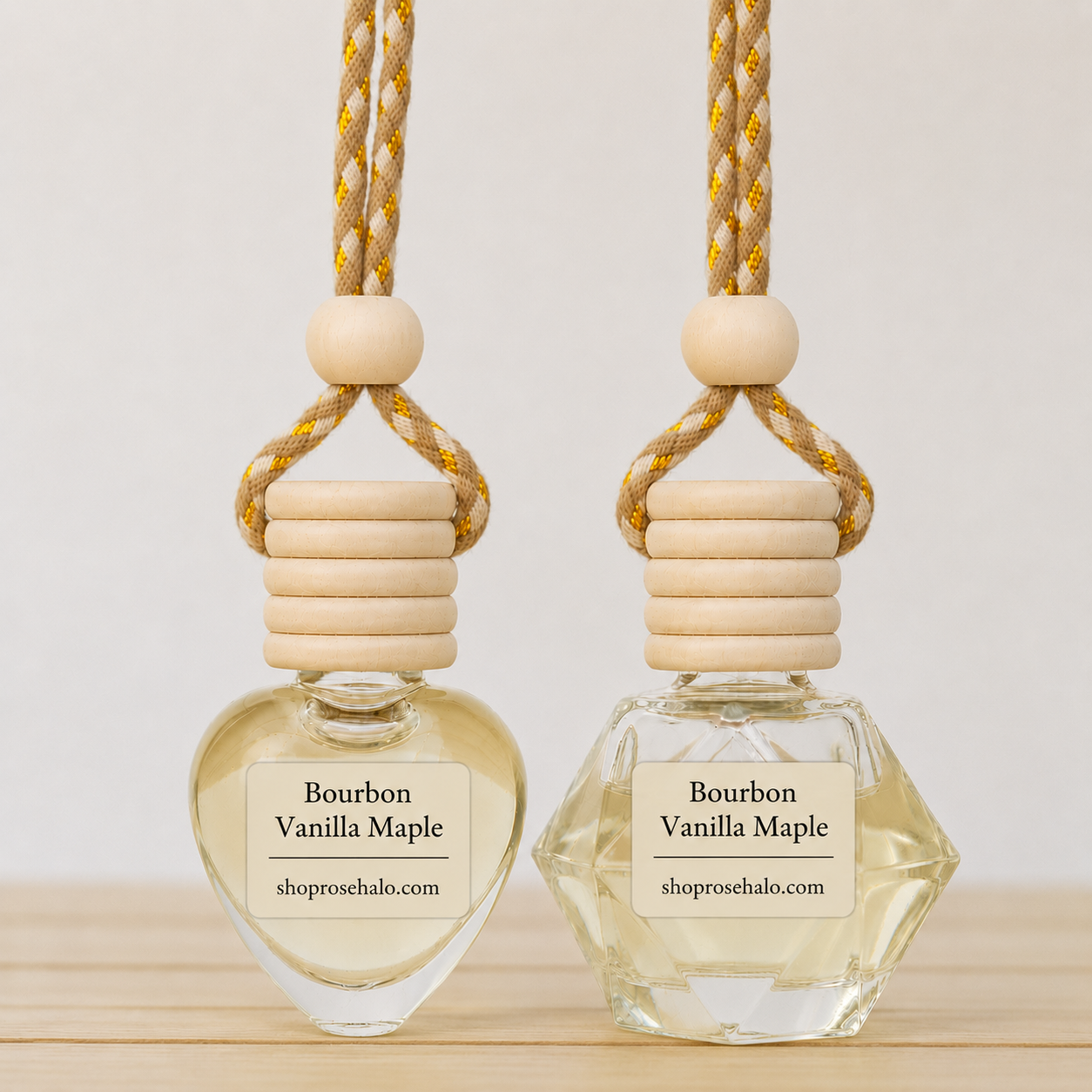 Hanging car air freshener - Bourbon Vanilla Maple