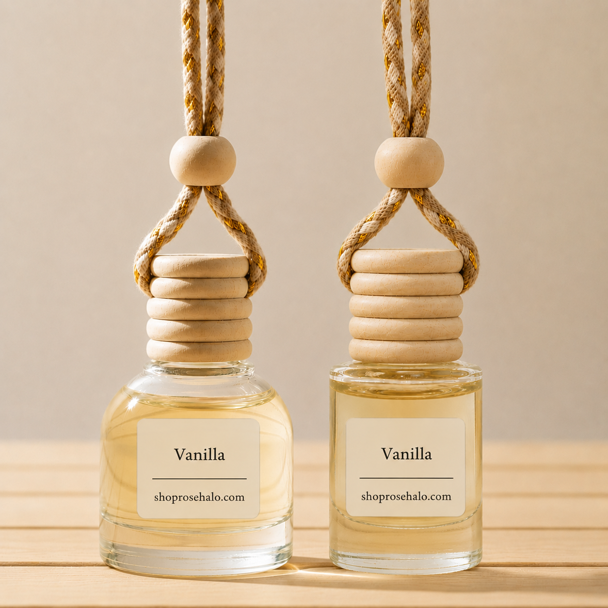 Hanging car air freshener - Vanilla